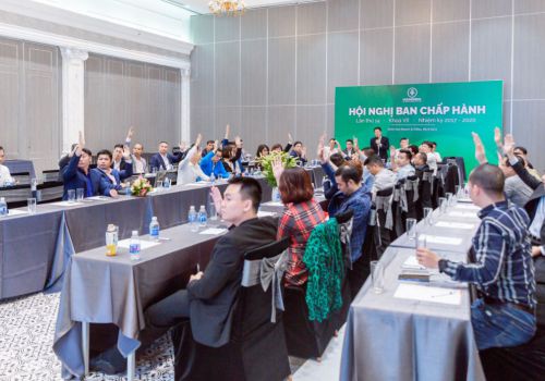 Chairman of Blue Engineering De Vietnam  Investment Development Co., Ltd. became a member of the board of directors of Hanoi Young Business Association (hanoiba).